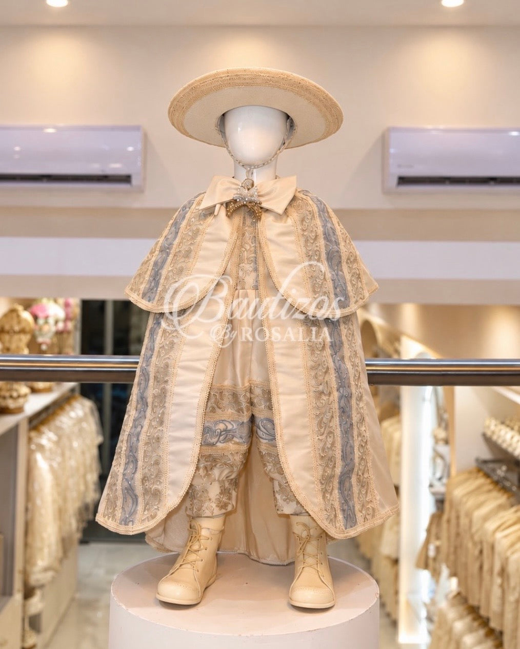 Traje de charro espectacular